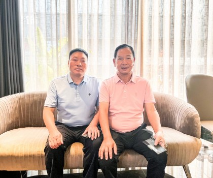 新明珠集團葉德林董事長一行赴四川成都、宜賓終端市場走訪調研